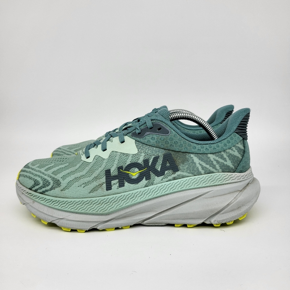 HOKA Challenger ATR 7 Women's Trail Running Shoes Size 10 Wide